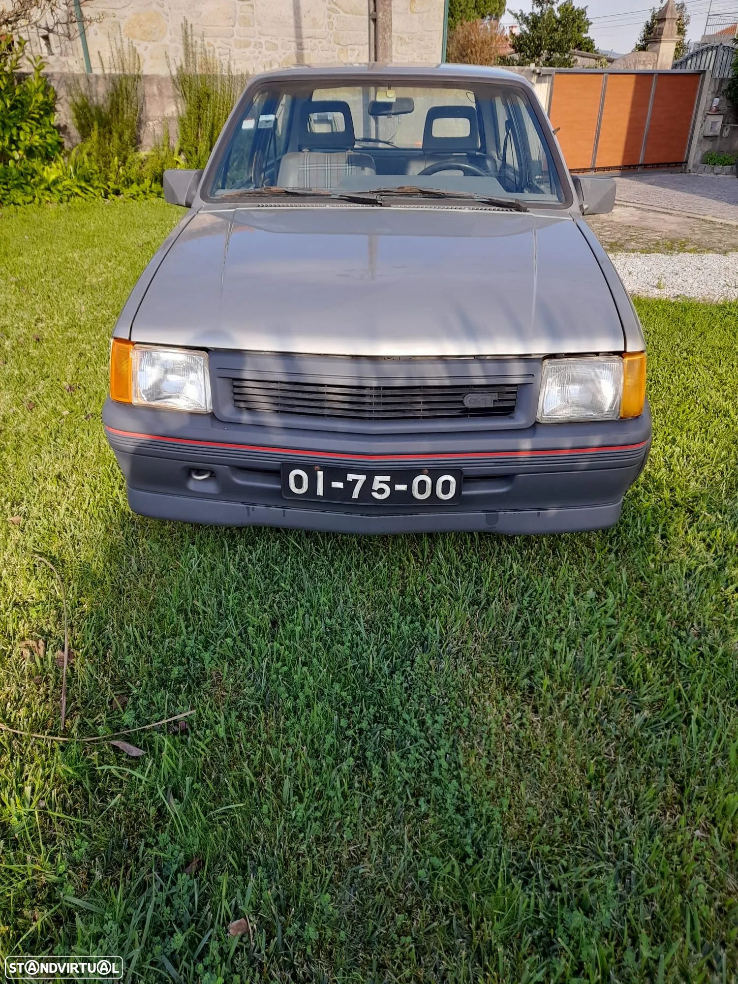 Opel Corsa 1.3 GT - 1