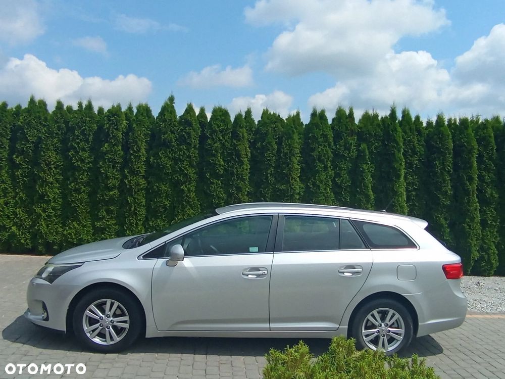 Toyota Avensis 2.0 D-4D Active - 4