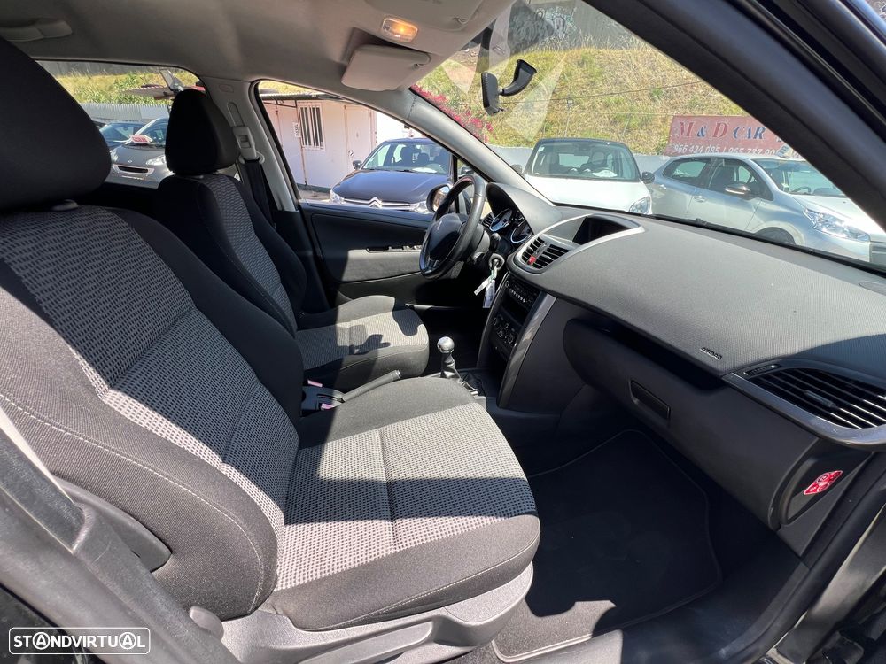 Peugeot 207 1.4 16V Sport - 8