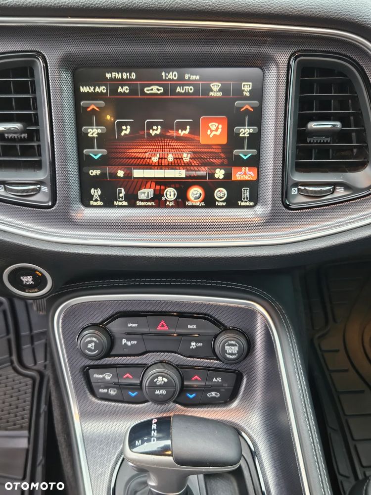 Dodge Challenger Automatik R/T Plus - 31