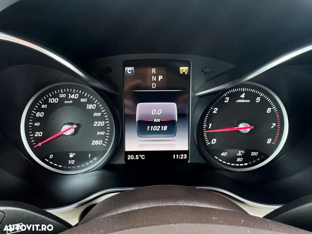 Mercedes-Benz GLC 250 4MATIC - 11