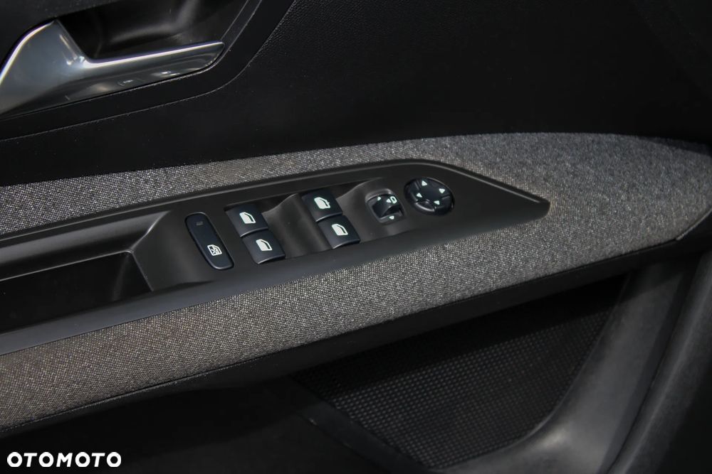 Peugeot 3008 - 31