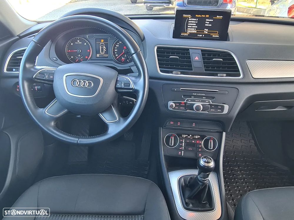 Audi Q3 2.0 TDI Design - 12