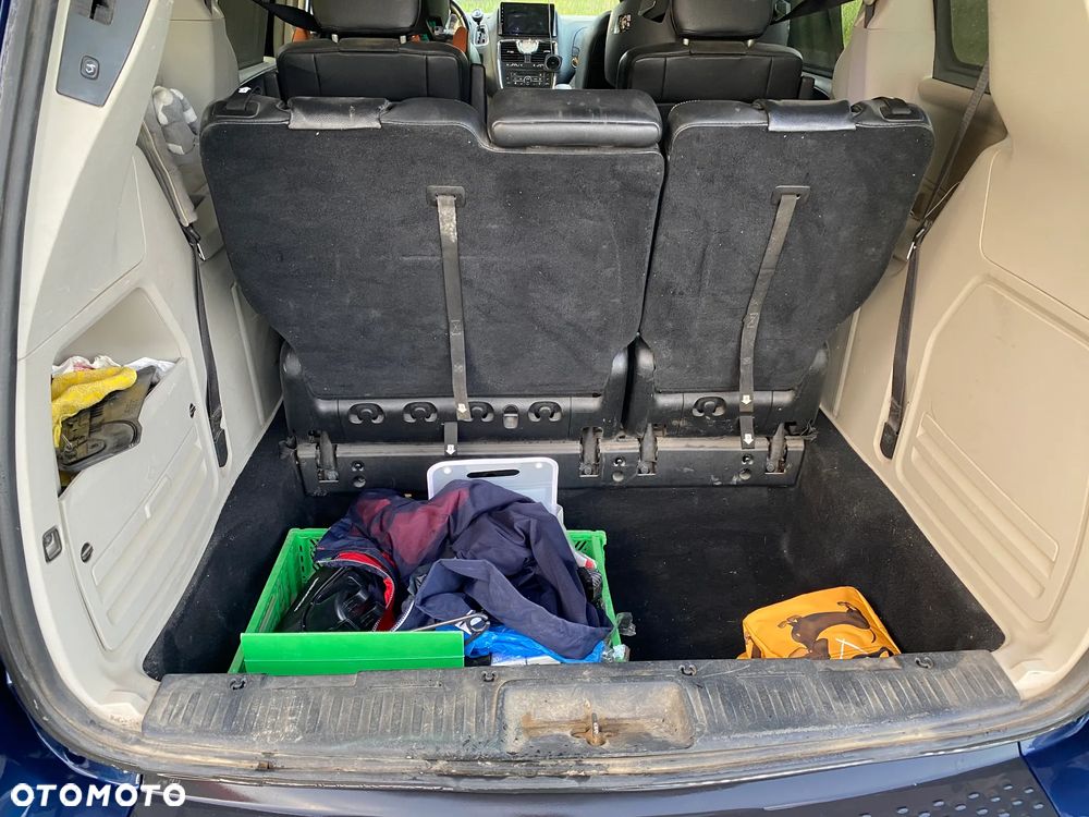 Chrysler Town & Country 3.6 Touring - 10