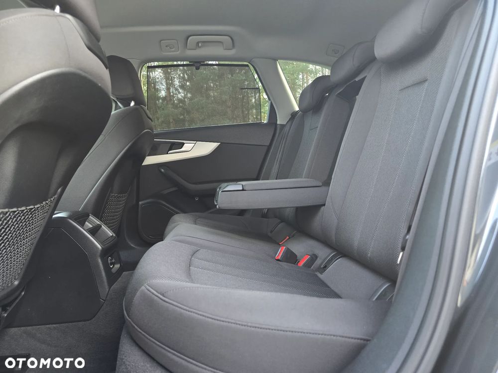 Audi A4 Avant 35 TDI S tronic - 26