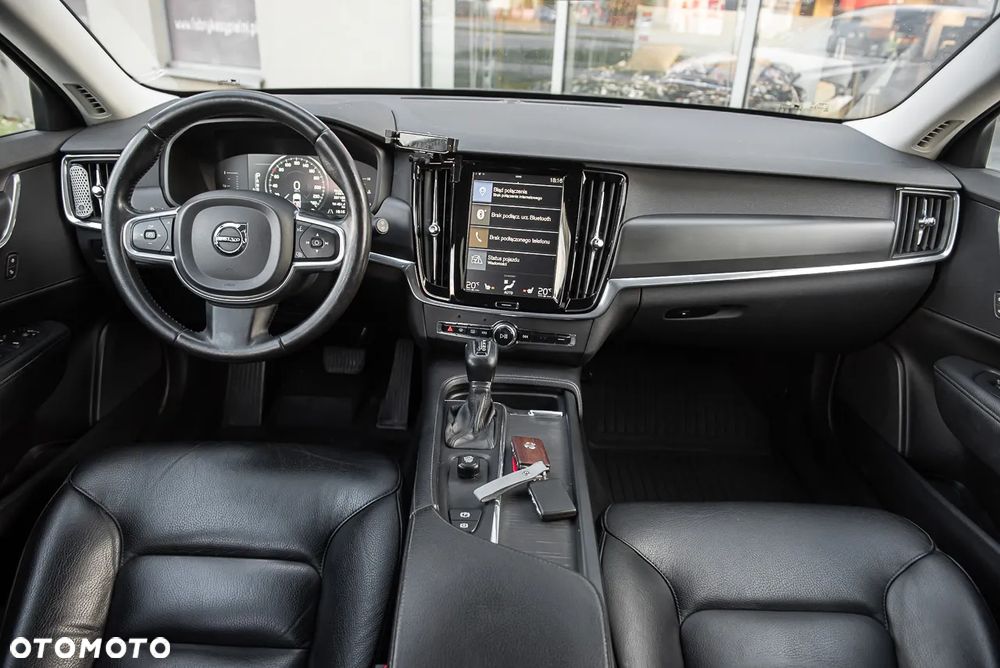 Volvo V90 - 23