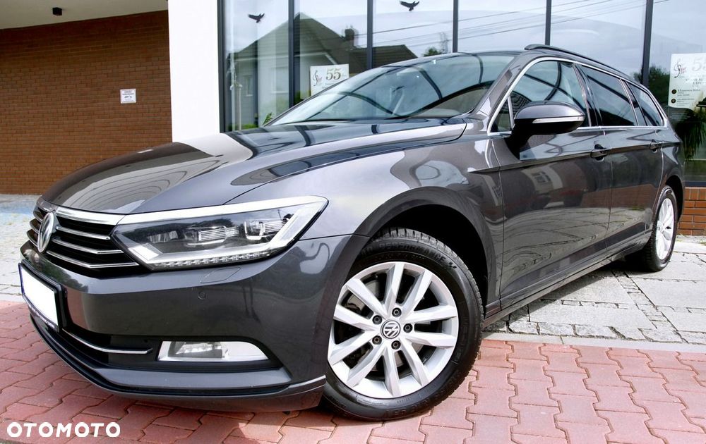 Volkswagen Passat - 8