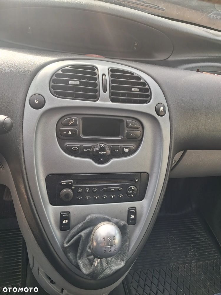 Citroën Xsara Picasso 2.0 HDi Confort - 7