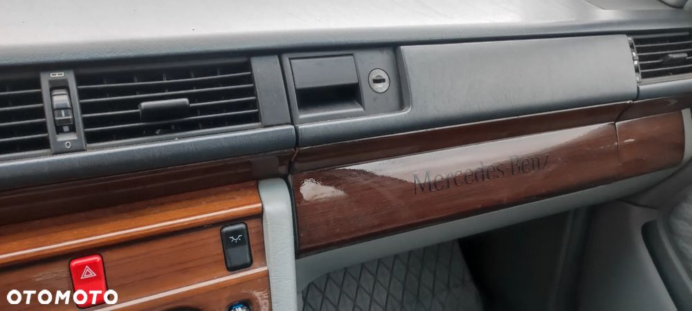 Mercedes-Benz W124 (1984-1993) - 8
