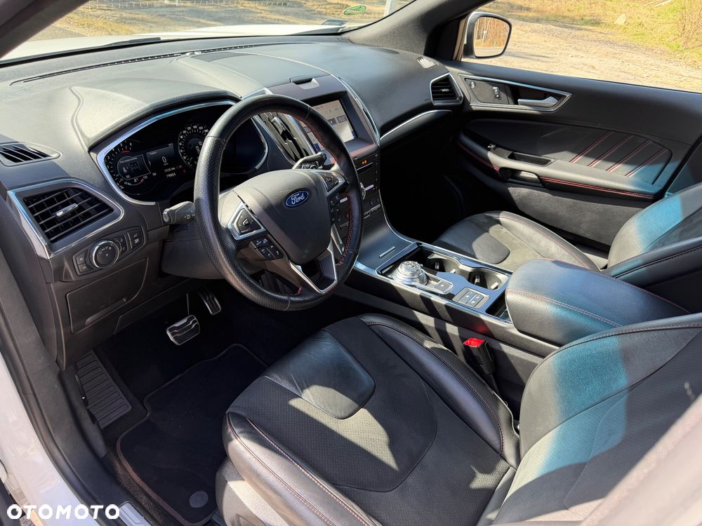 Ford Edge 2.0 TDCi Bi-Turbo 4x4 ST-LINE - 13