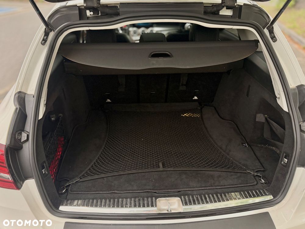 Mercedes-Benz Klasa C 220 d 9G-TRONIC Avantgarde - 16