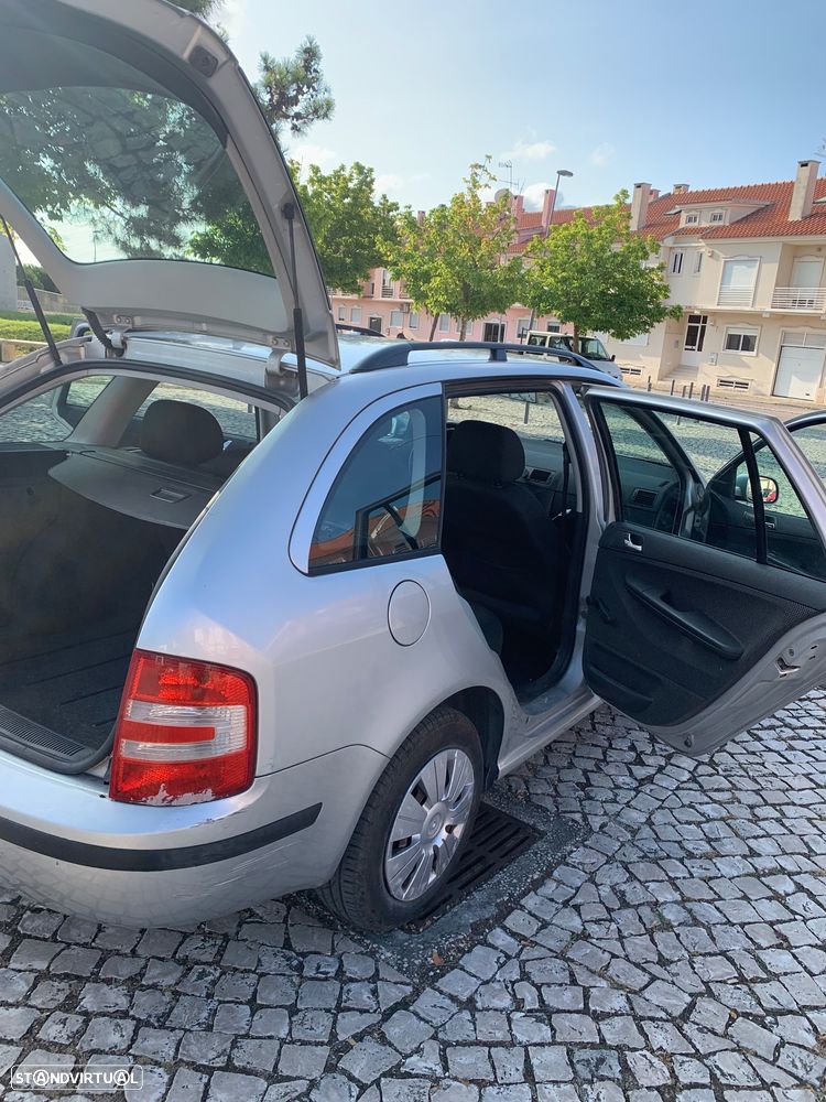 Skoda Fabia Break 1.2 Sport - 11