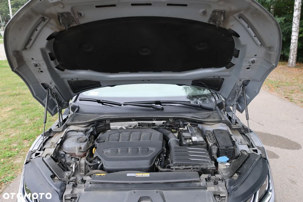 Volkswagen Arteon 2.0 TSI R-Line DSG - 29