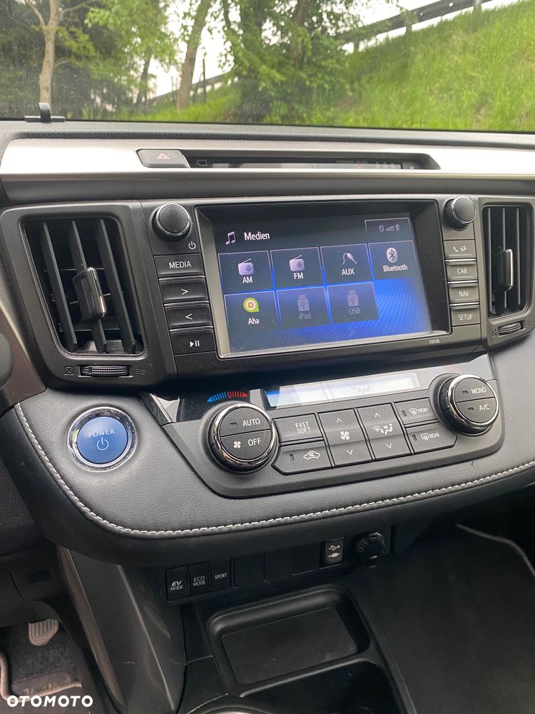 Toyota RAV4 - 7