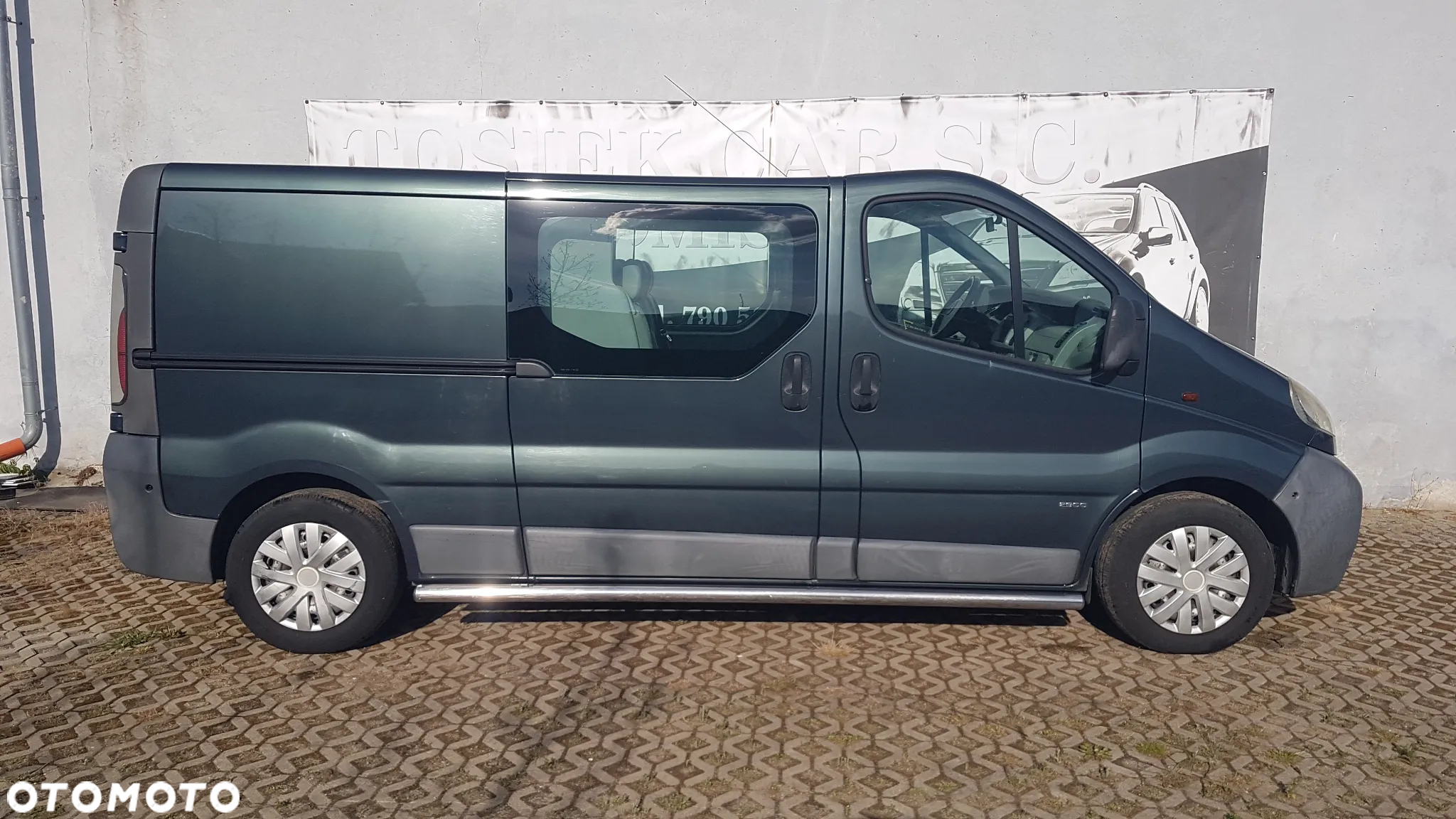 Opel Vivaro 1.9 cdti - 10