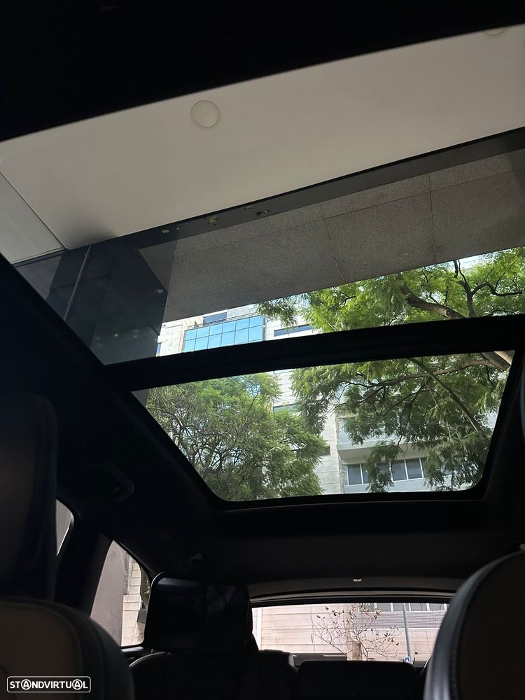 Volvo XC 60 2.0 T6 PHEV R-Design AWD - 15