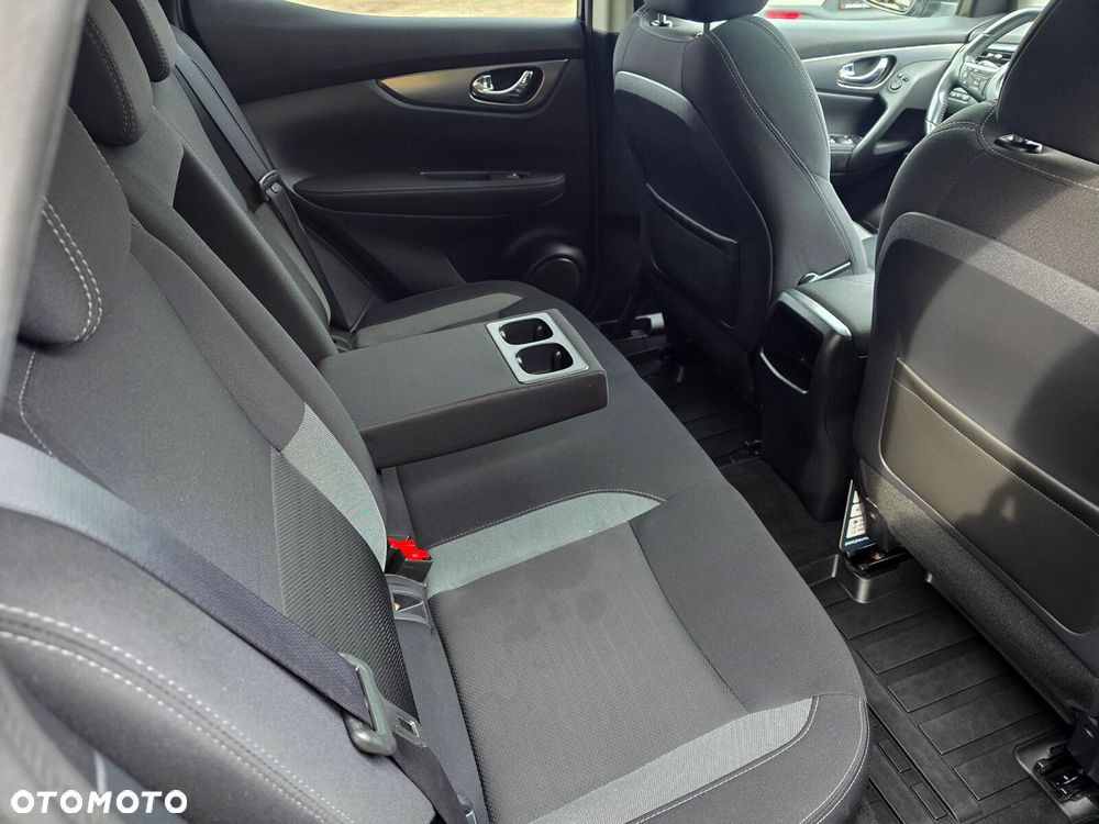 Nissan Qashqai - 14