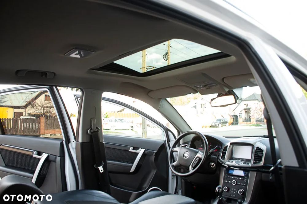 Chevrolet Captiva 2.4 2WD LT - 33