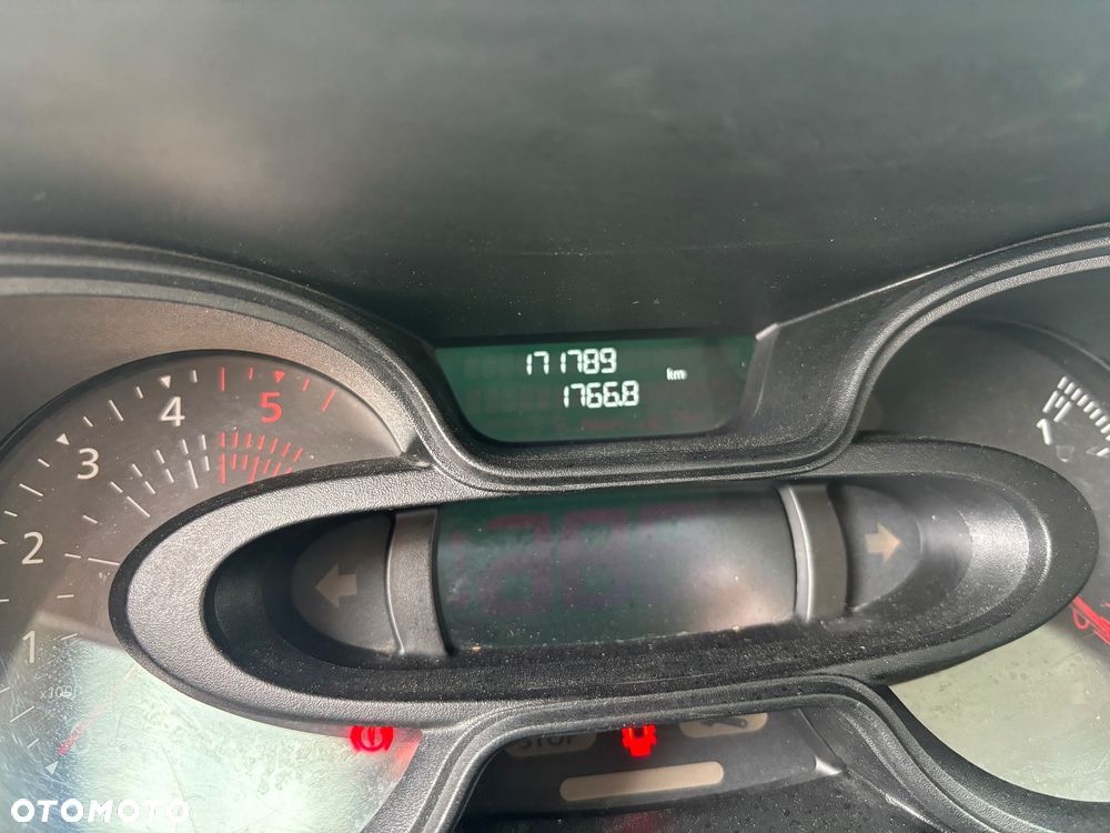 Renault Trafic - 9