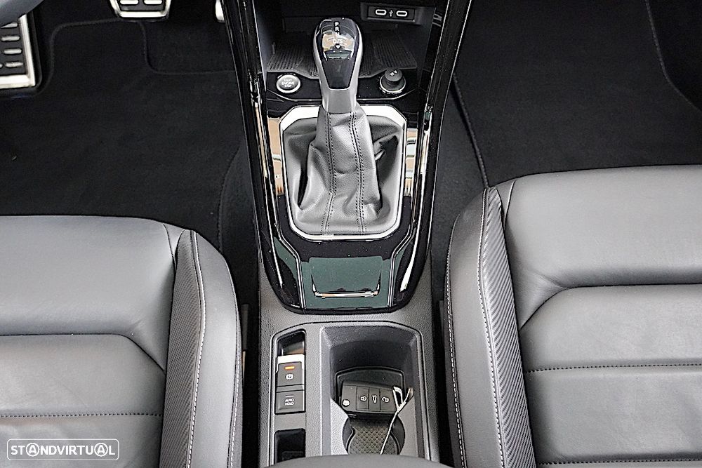 VW T-Roc 1.5 TSI R-Line DSG - 31