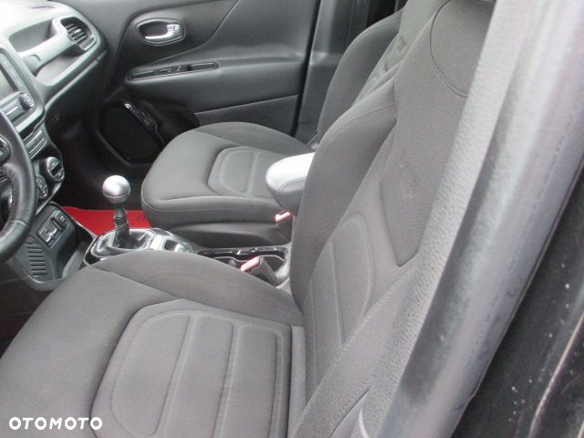 Jeep Renegade - 9