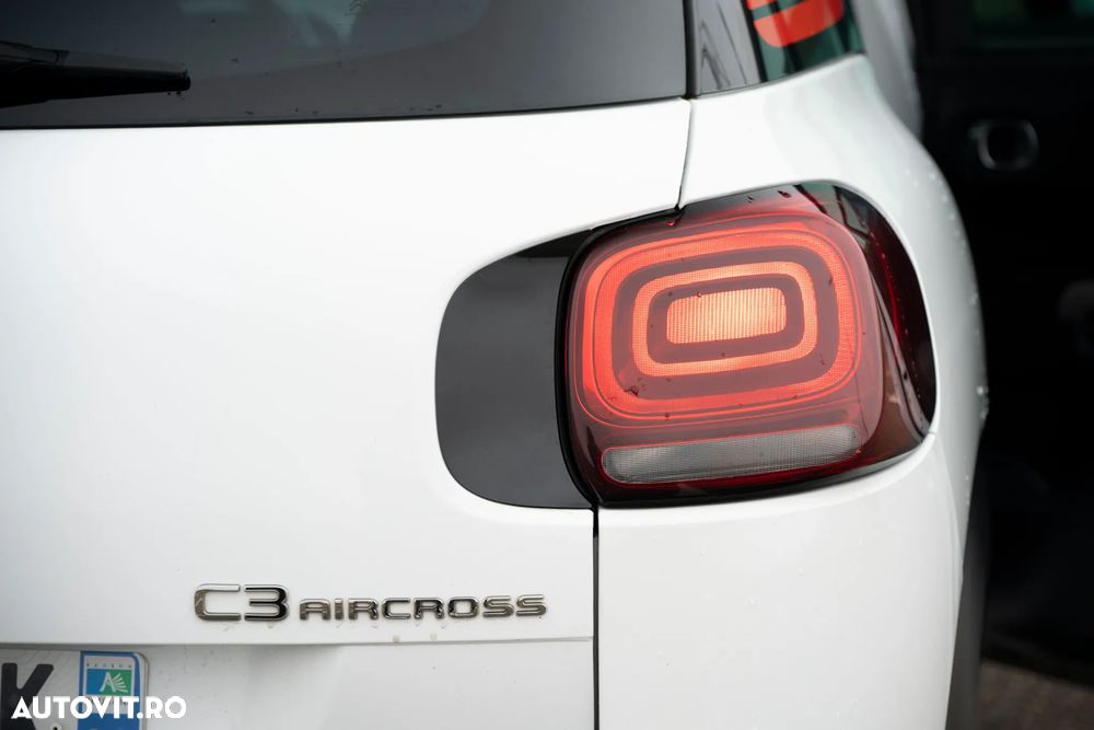 Citroën C3 AIRCROSS 1.2 PureTech S&S EAT6 Shine - 23