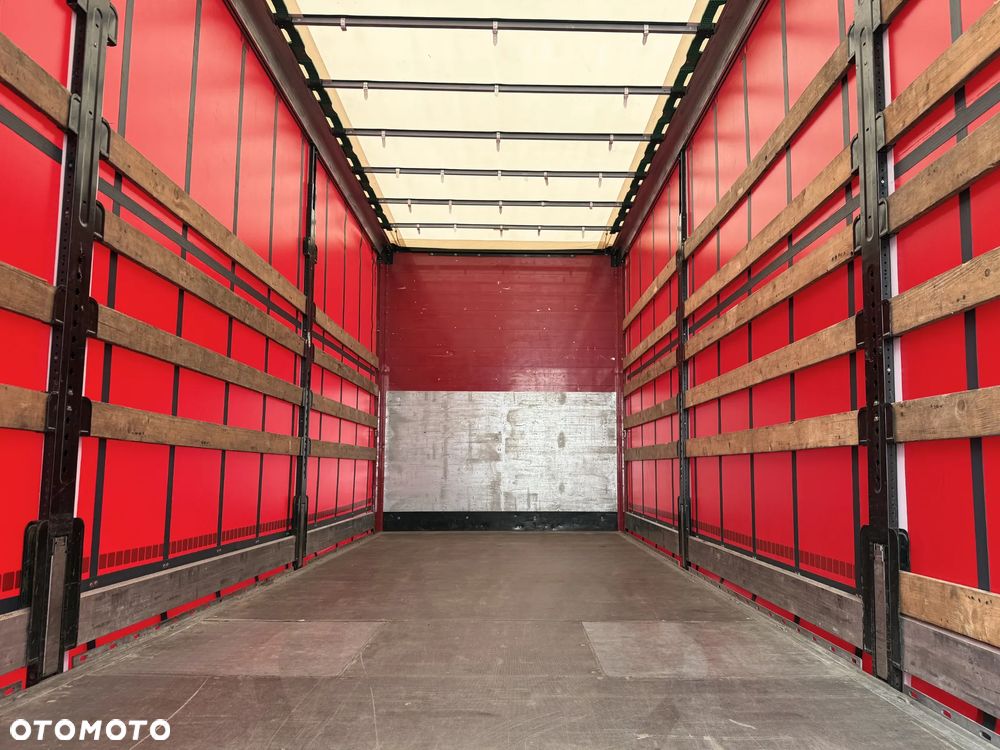 Volvo FH 420 / PRZESTRZENNY 60M3 / 7,75 M / SALON PL - 18