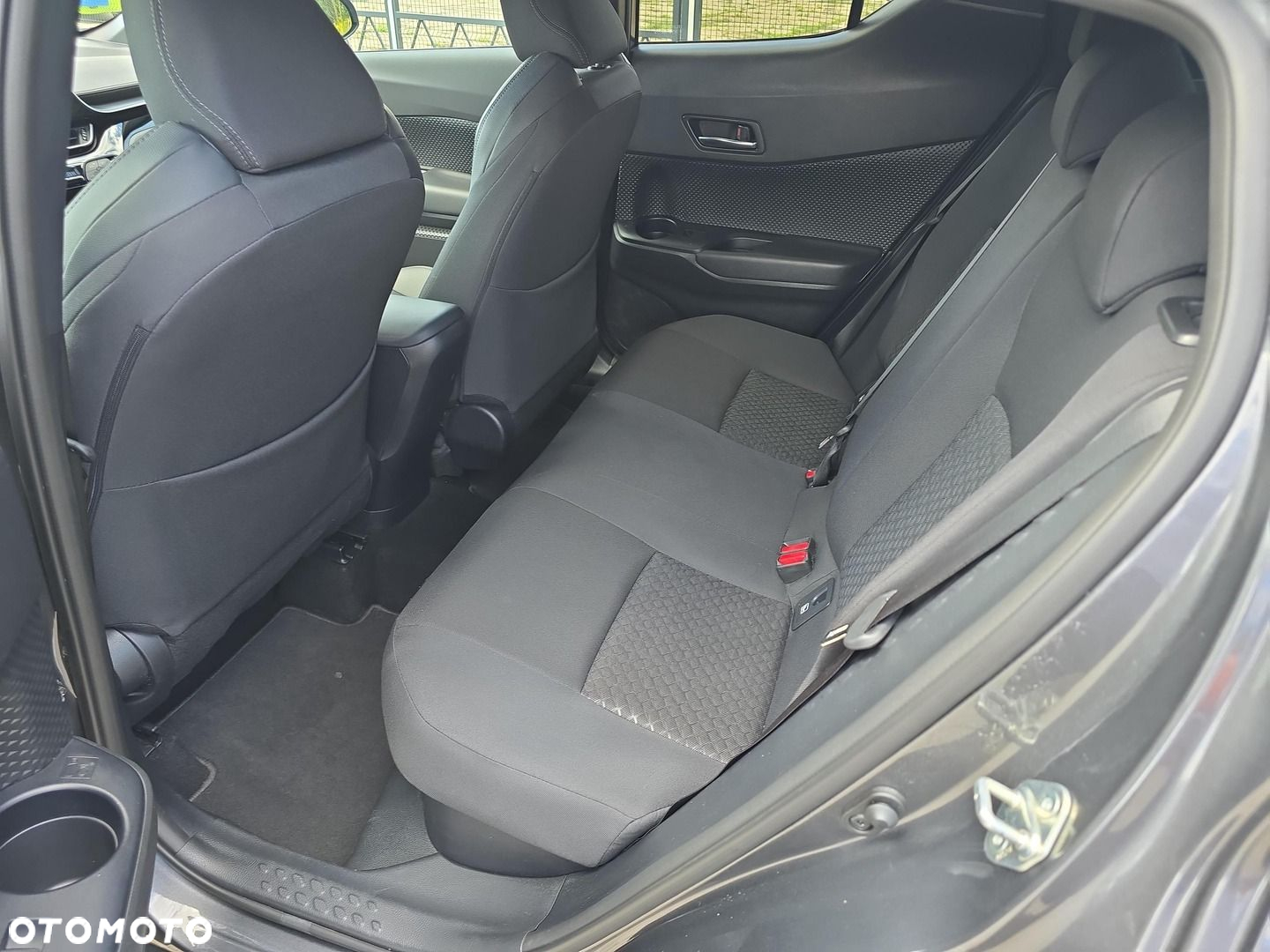 Toyota C-HR 1.8 Hybrid Style - 13