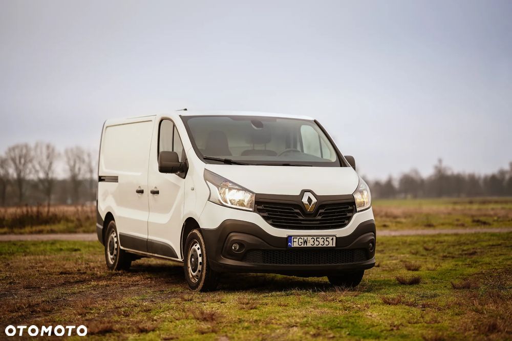 Renault Trafic - 1