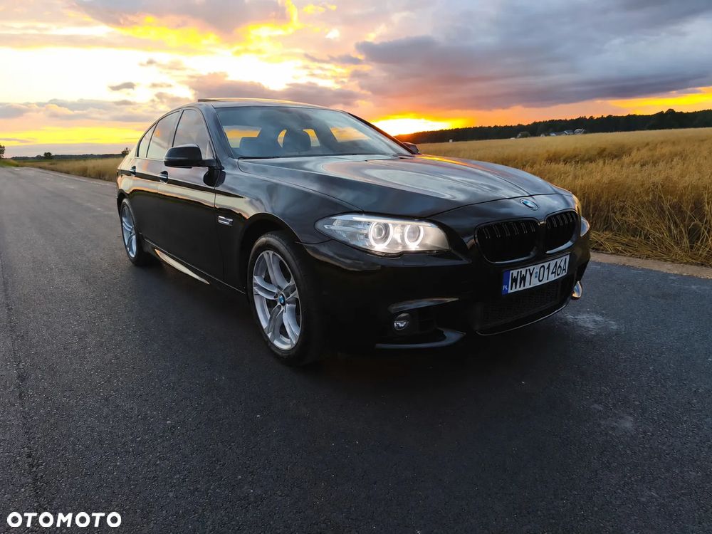 BMW Seria 5 528i - 1