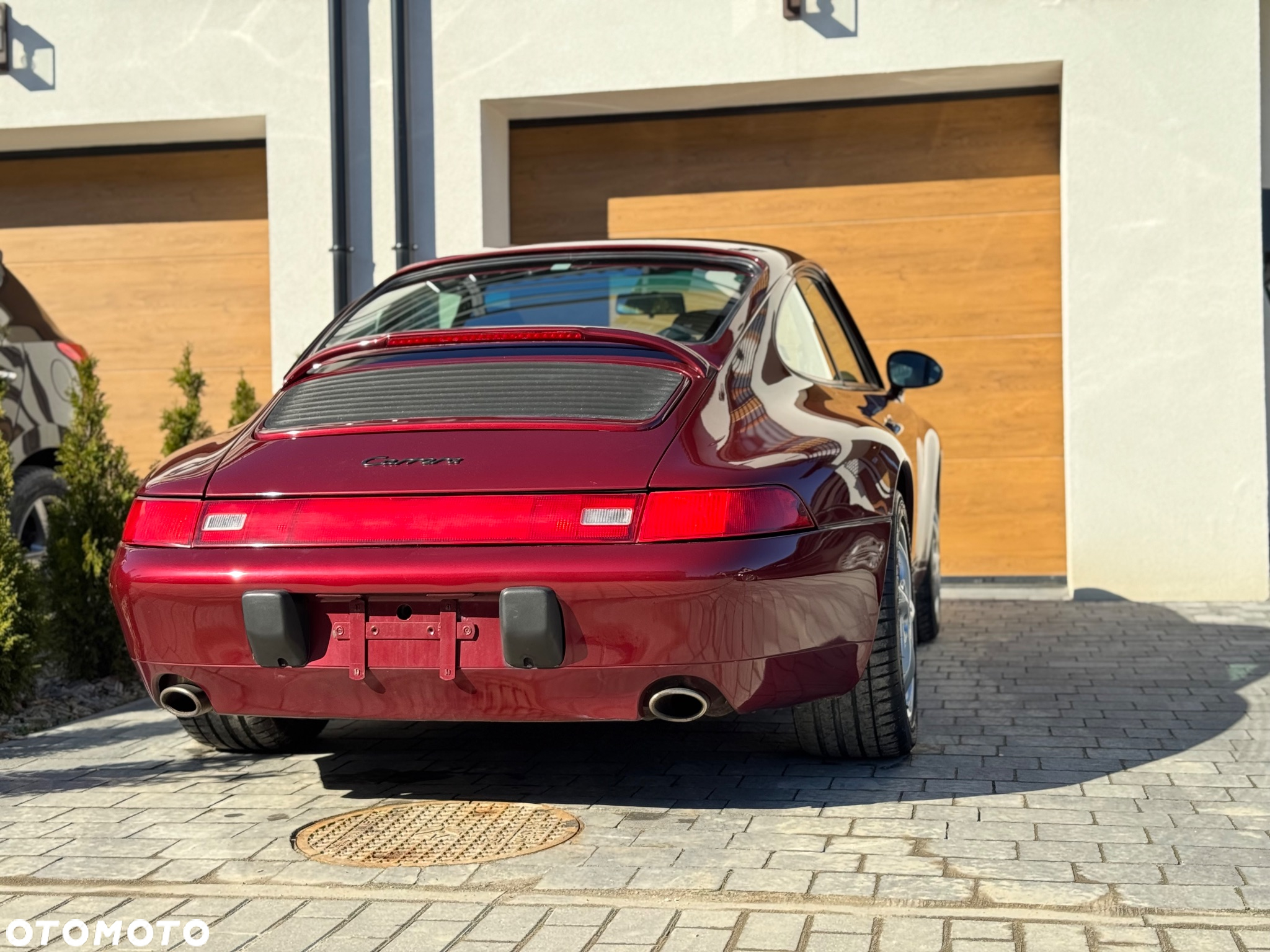 Porsche 911 Carrera - 10