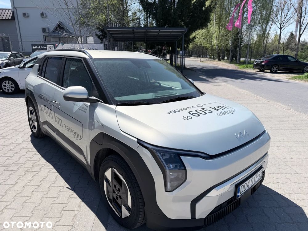 Kia EV3 81.4kWh Earth - 3