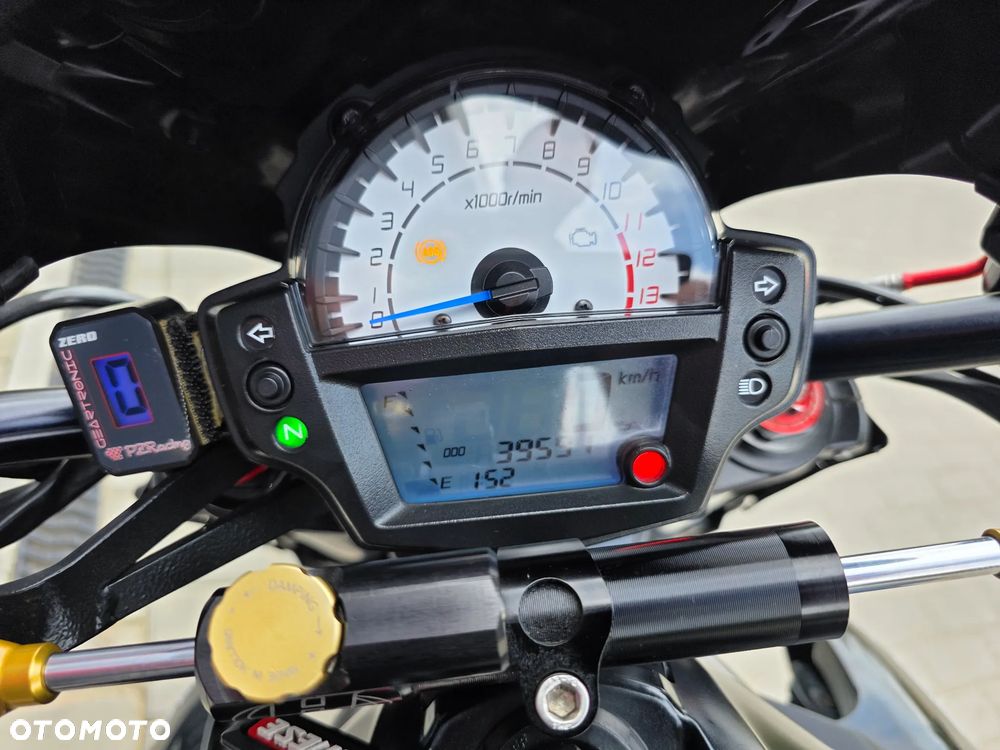 Kawasaki ER - 32