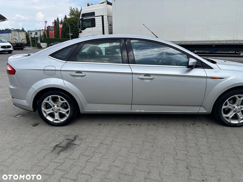 Ford Mondeo 2.0 TDCi Titanium S - 4