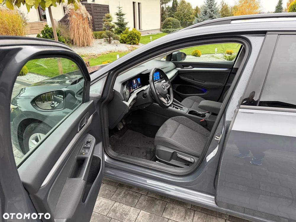 Volkswagen Golf VIII 2.0 TDI Life DSG - 18