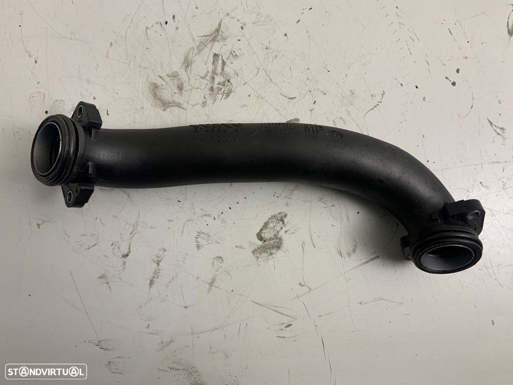 Tubo intercooler VOLVO V60 (155, 157) D4 REF. 31293676 MOTOR D4204T5 - 1