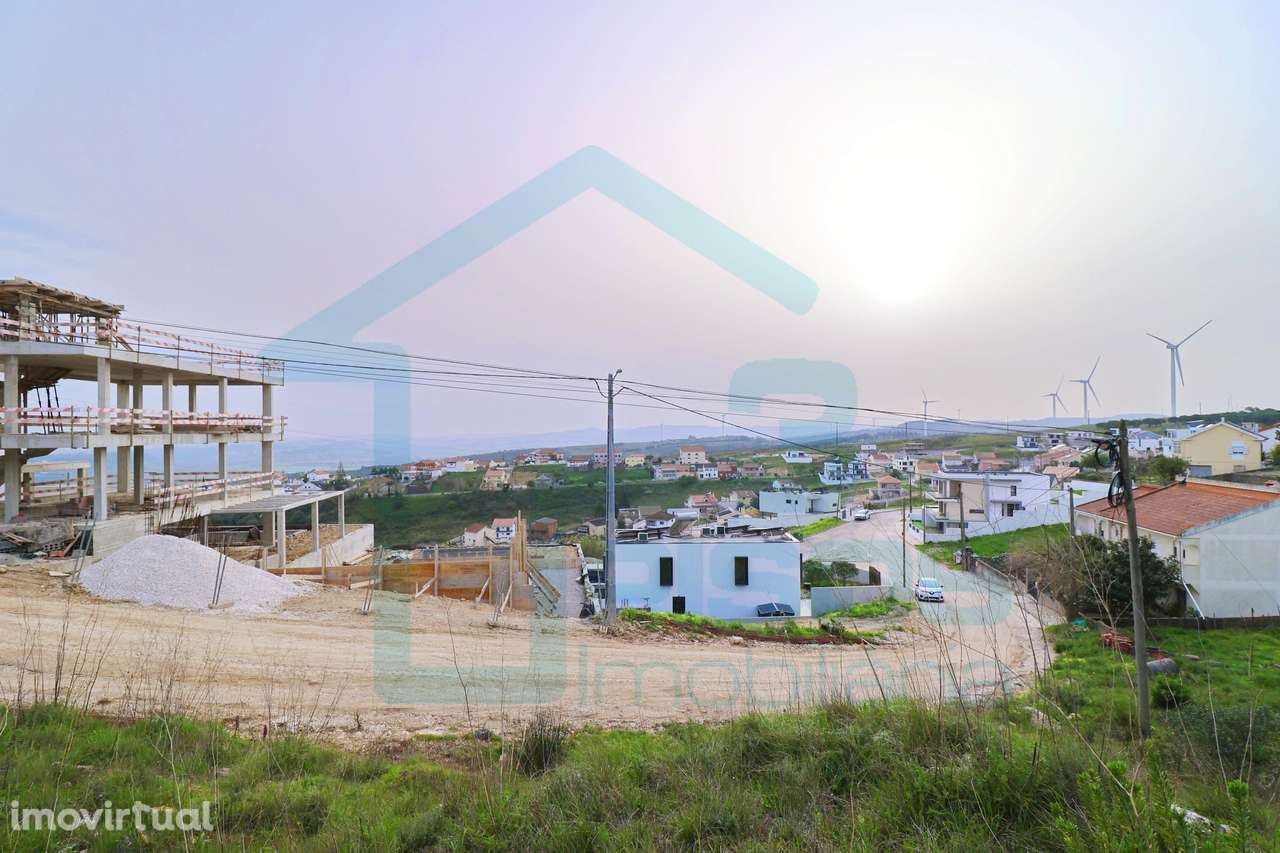 Terreno urbano 417,10 m² para construção - Fonte Santa - Vialonga - Grande imagem: 4/10