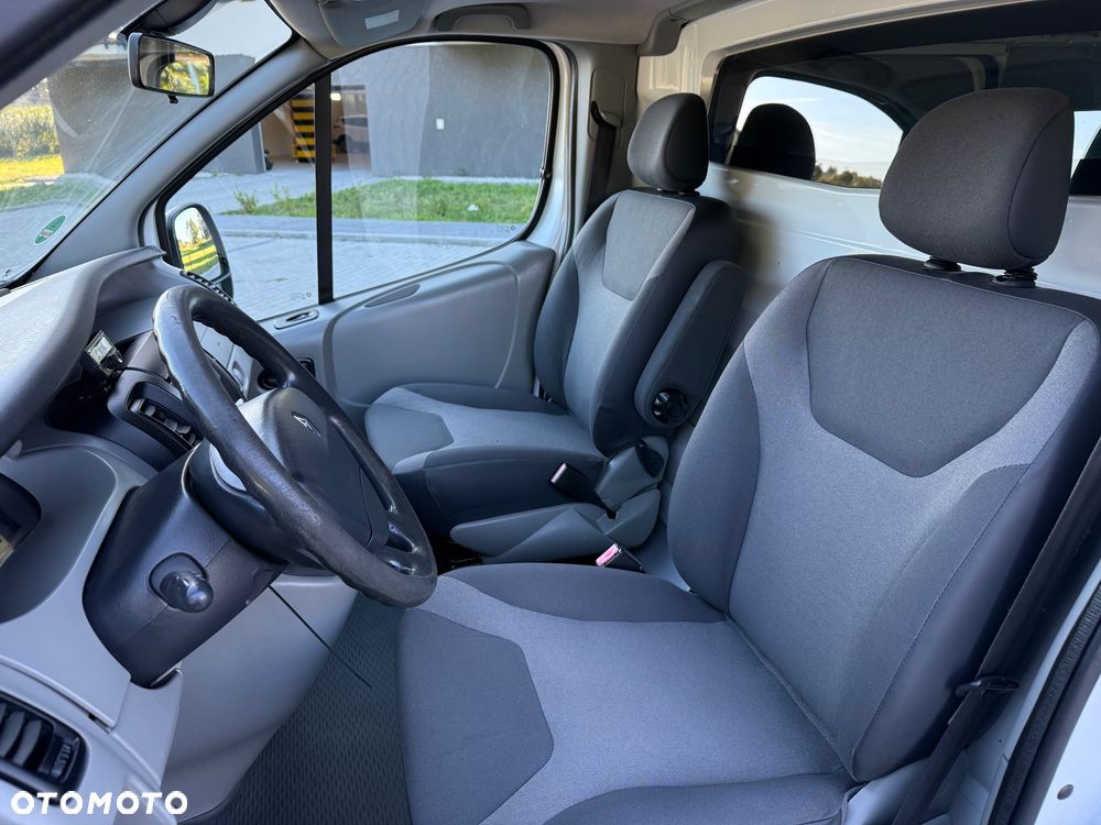 Renault Trafic - 17