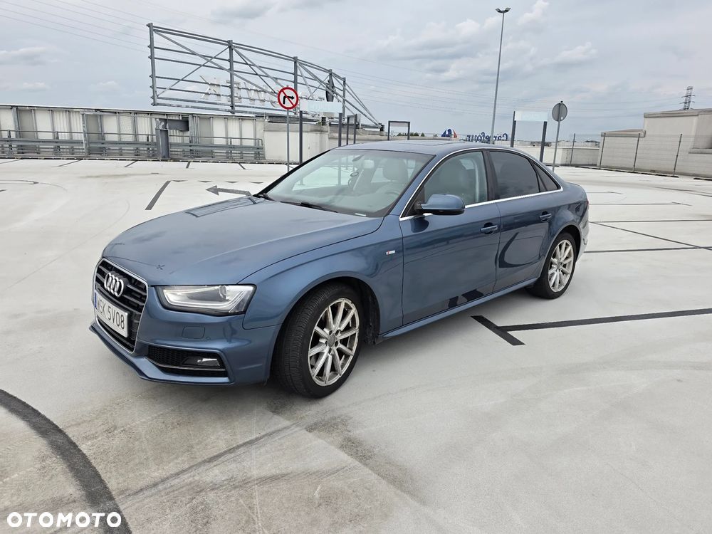 Audi A4 Limousine - 2