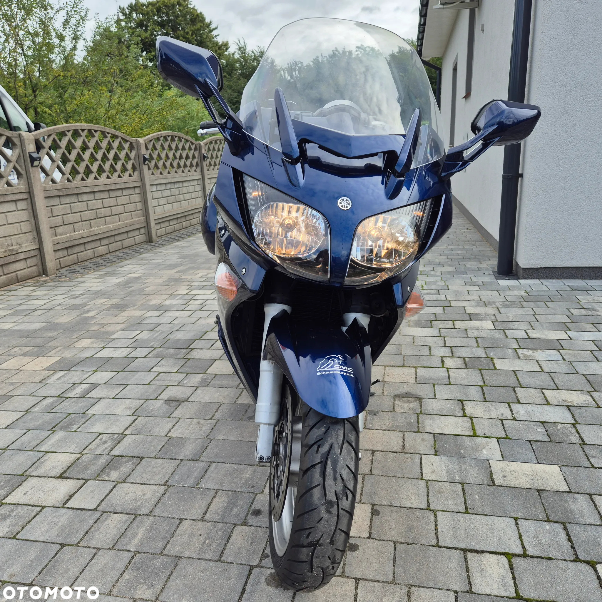 Yamaha FJR - 10