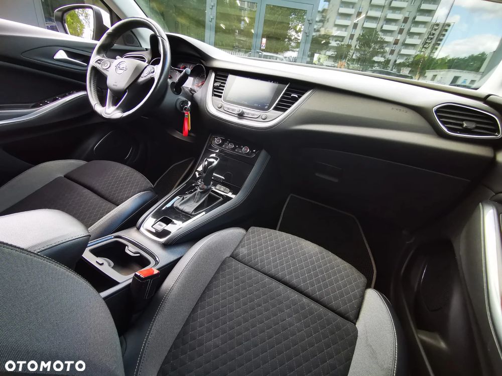 Opel Grandland X 1.2 Start/Stop Automatik INNOVATION - 8