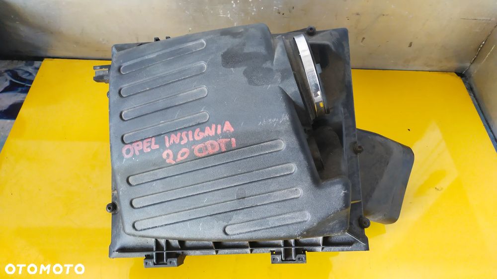 OBUDOWA FILTRA POWIETRZA  OPEL INSIGNIA 2.0 CDTI - 2