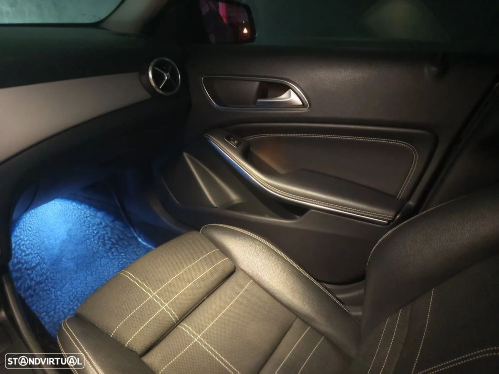 Mercedes-Benz GLA 200 d Style Aut. - 12