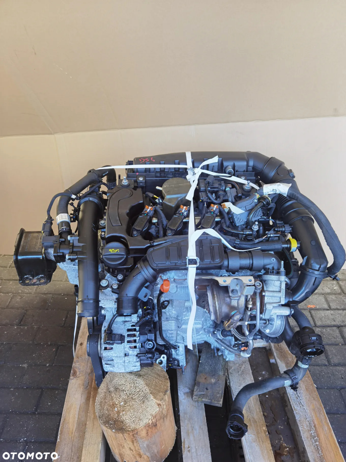 CITROEN DS4 SILNIK KOMPLETNY 1.2 THP HN02 10XTA2 52tys km - 4