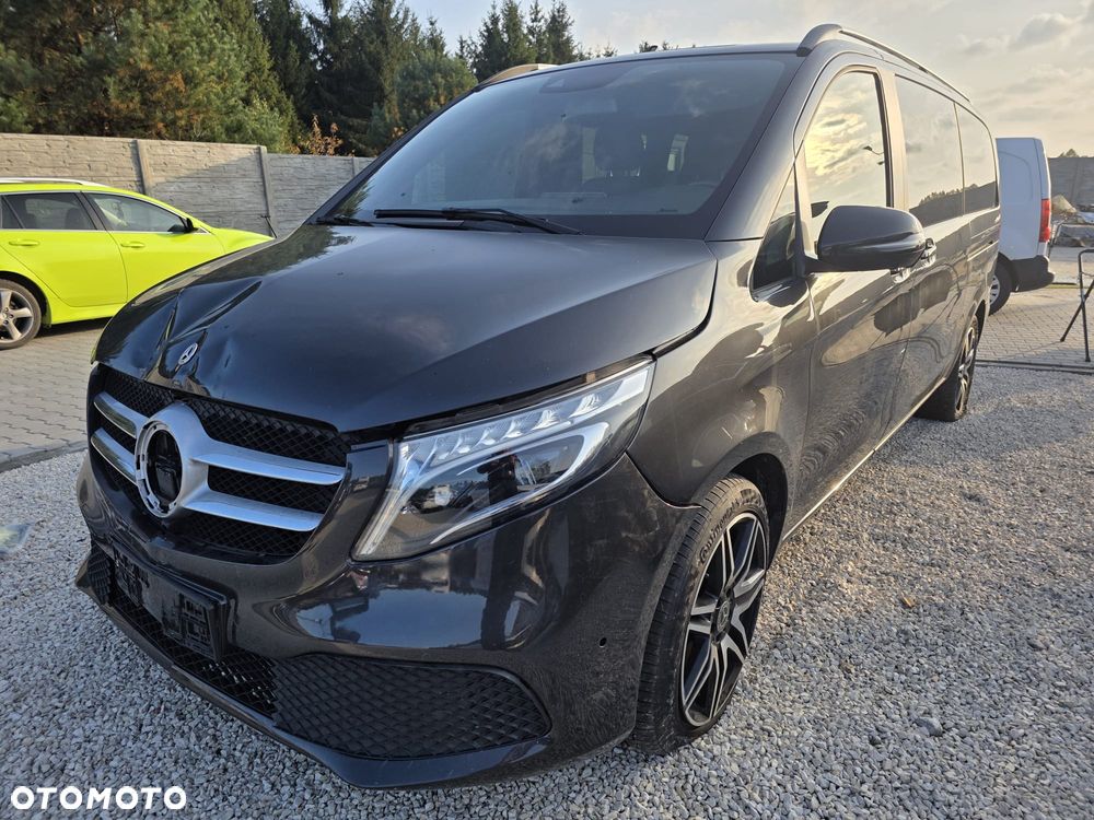 Mercedes-Benz V-Class 2022 photo 2