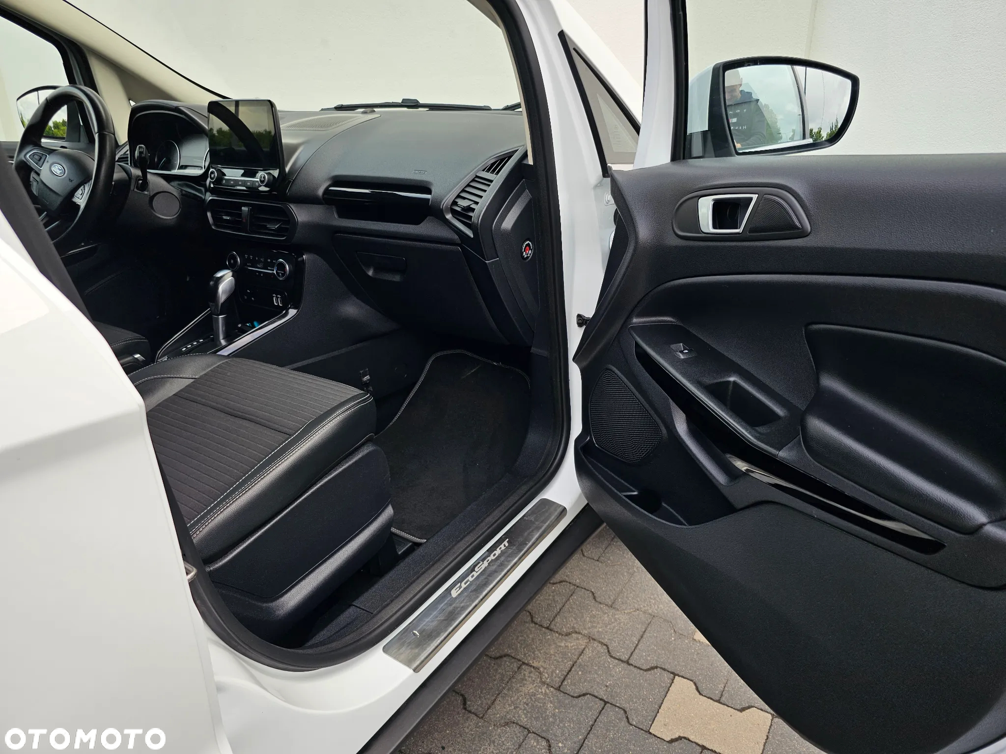 Ford EcoSport 1.0 EcoBoost TITANIUM - 11