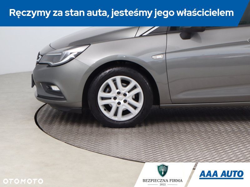 Opel Astra - 16