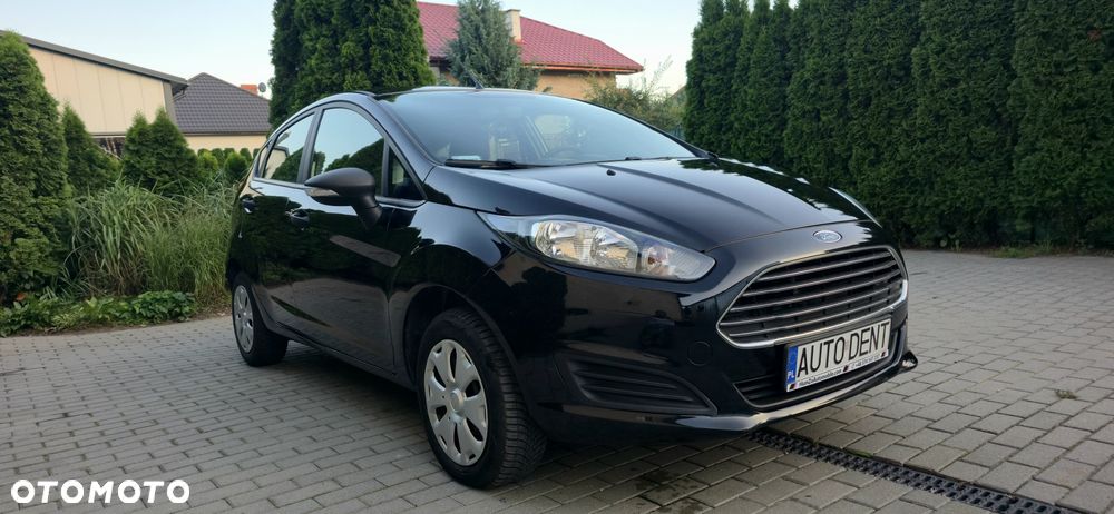 Ford Fiesta - 24