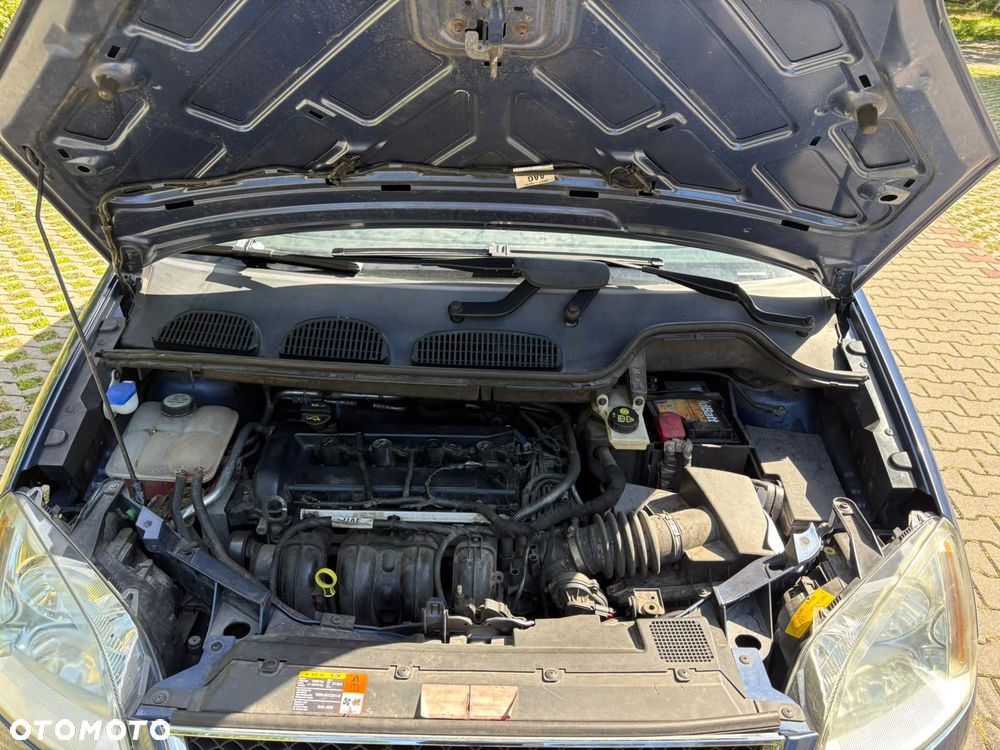 Ford Focus C-Max - 16