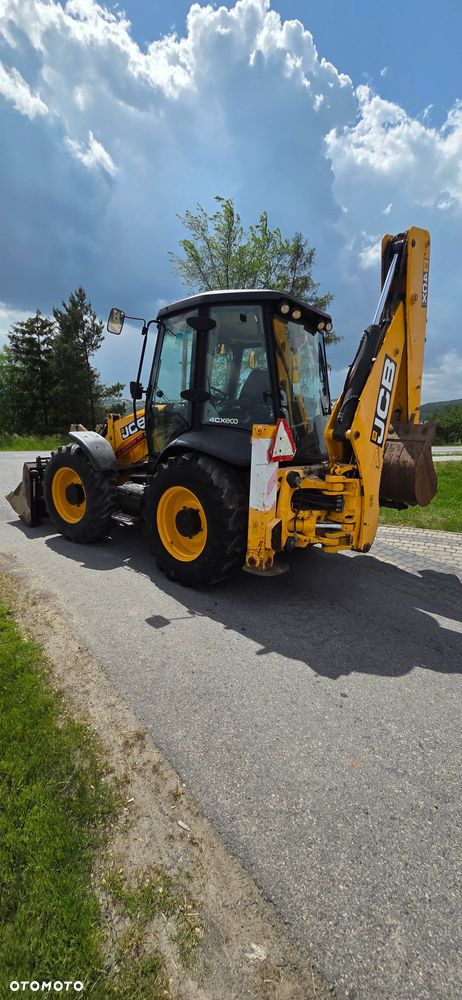 JCB 4CX Koparko-ładowarka - 8